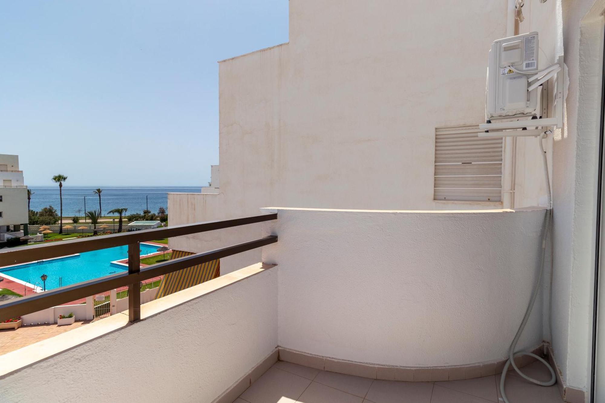 Rentitspain Moderno Apartamento Calaverde Frente Al Mar سالوبرينيا المظهر الخارجي الصورة