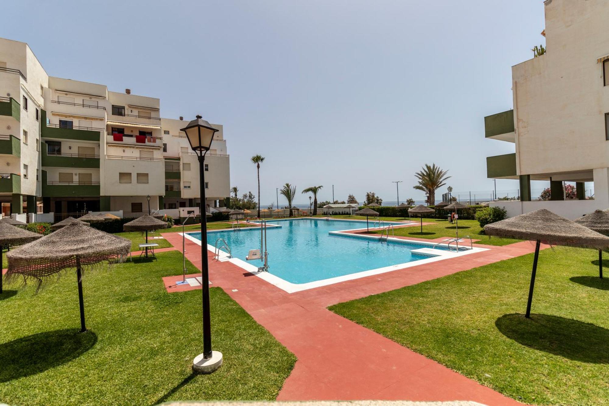 Rentitspain Moderno Apartamento Calaverde Frente Al Mar سالوبرينيا المظهر الخارجي الصورة