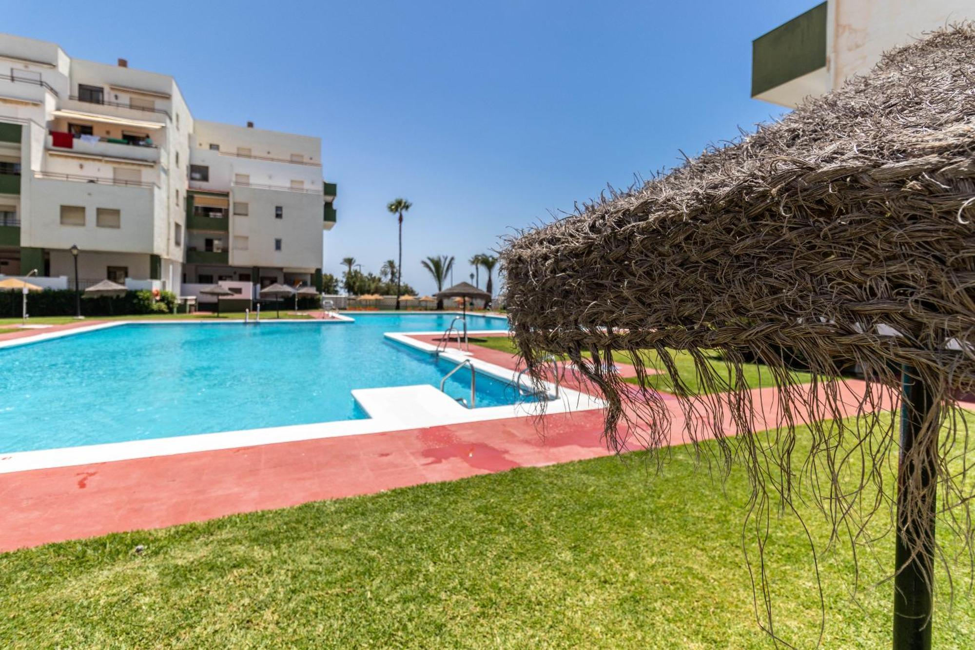 Rentitspain Moderno Apartamento Calaverde Frente Al Mar سالوبرينيا المظهر الخارجي الصورة