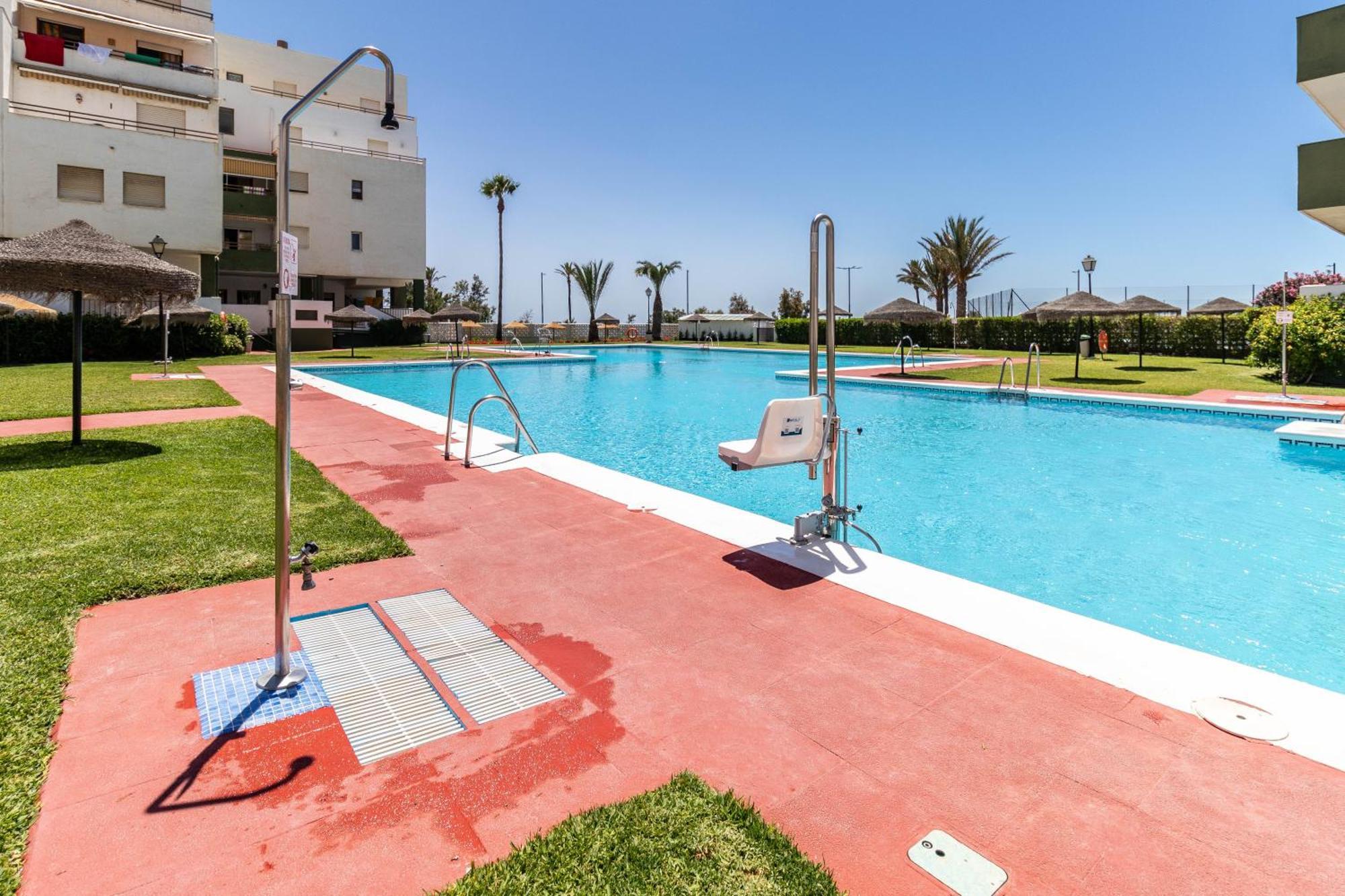 Rentitspain Moderno Apartamento Calaverde Frente Al Mar سالوبرينيا المظهر الخارجي الصورة