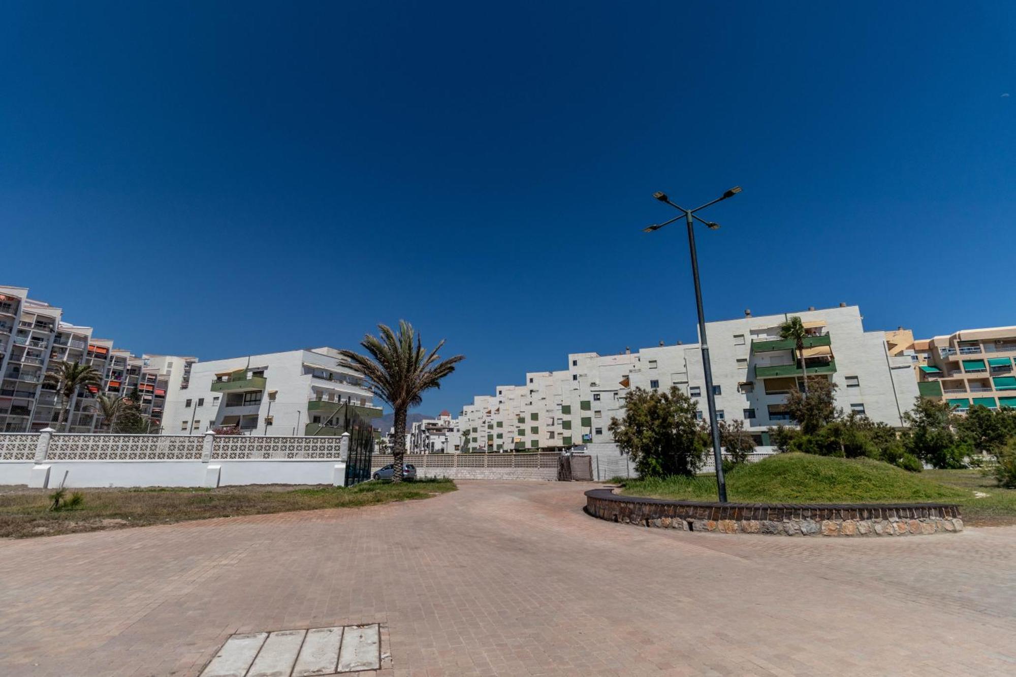 Rentitspain Moderno Apartamento Calaverde Frente Al Mar سالوبرينيا المظهر الخارجي الصورة